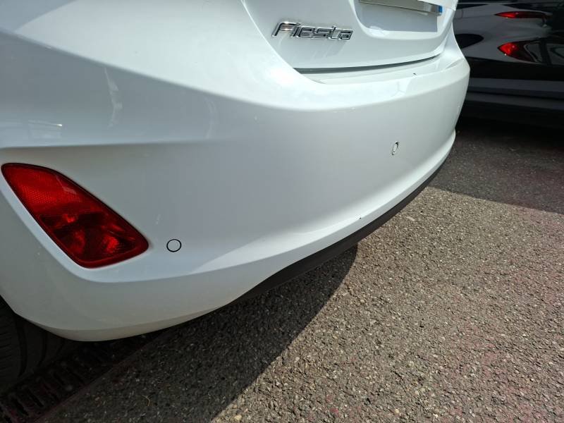 Ford Fiesta - Photo 27