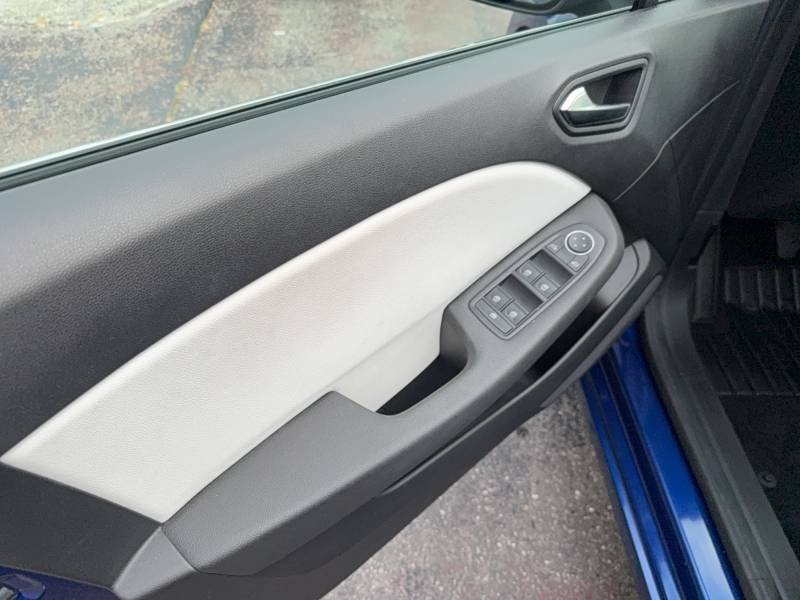Renault Clio - Photo 18