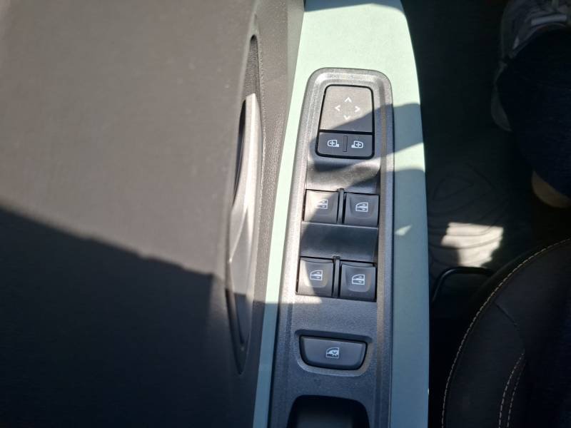 Dacia Sandero - Photo 24