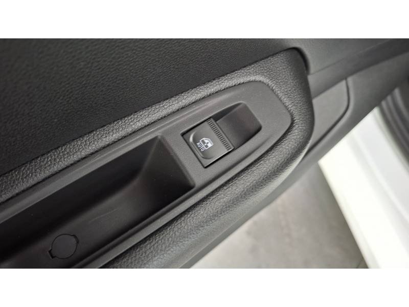 Renault Clio - Photo 32