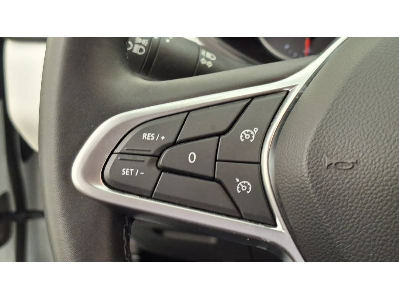 Renault Clio - Photo 25
