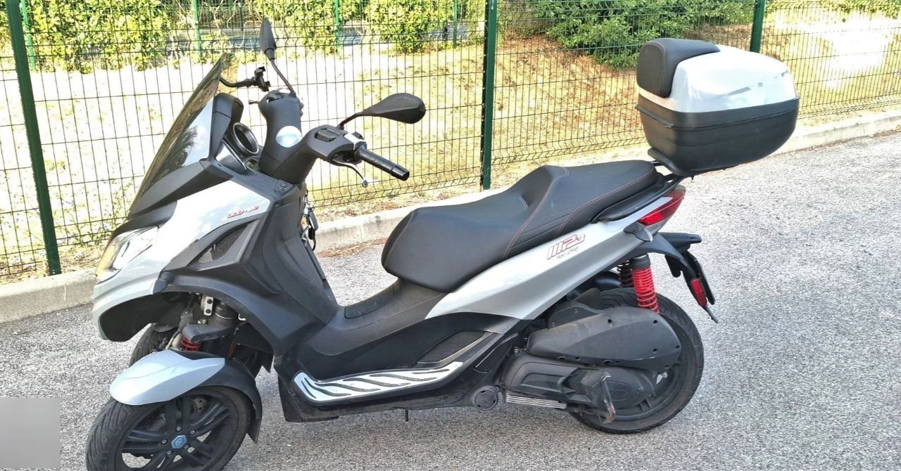 Piaggio MP3 - Photo 2