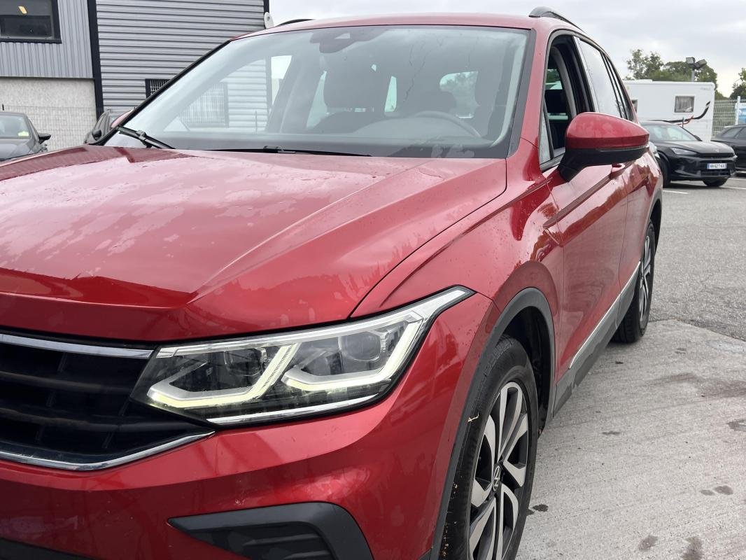 Volkswagen Tiguan - Photo 4