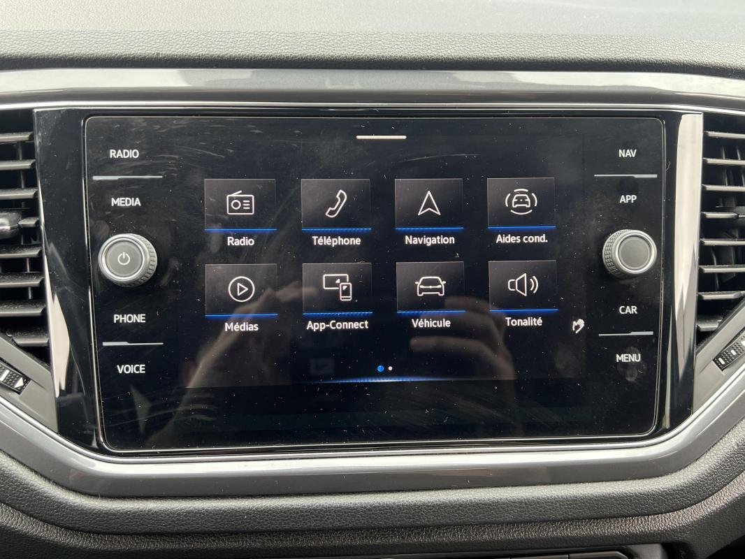 Volkswagen T-Roc - Photo 11