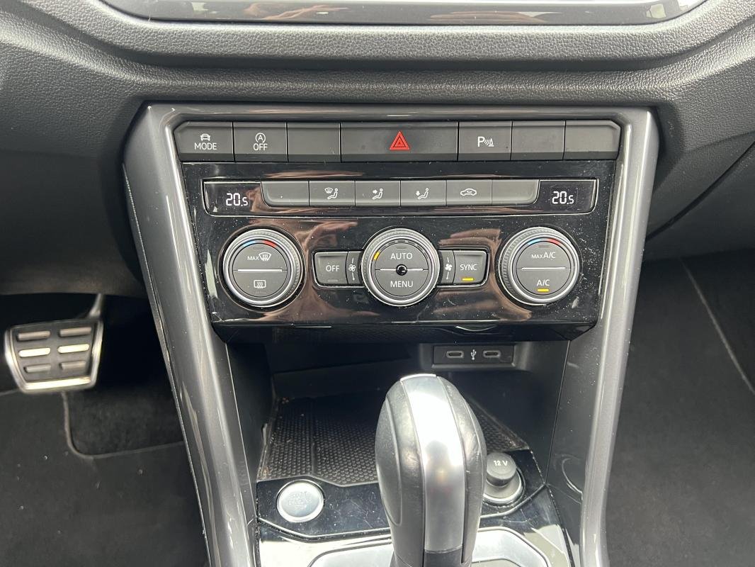 Volkswagen T-Roc - Photo 13
