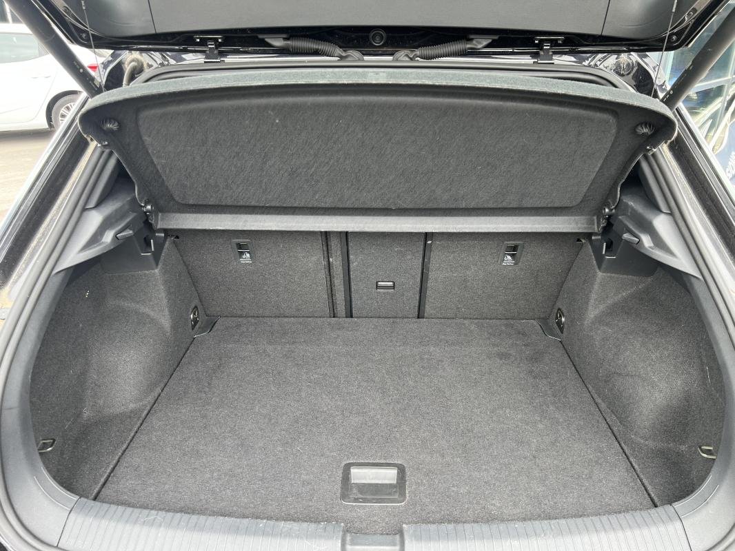 Volkswagen T-Roc - Photo 19