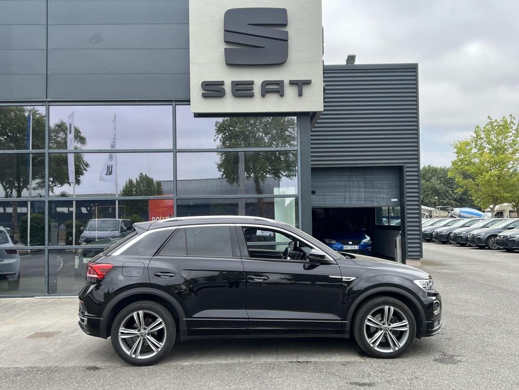 Volkswagen T-Roc - Photo 2