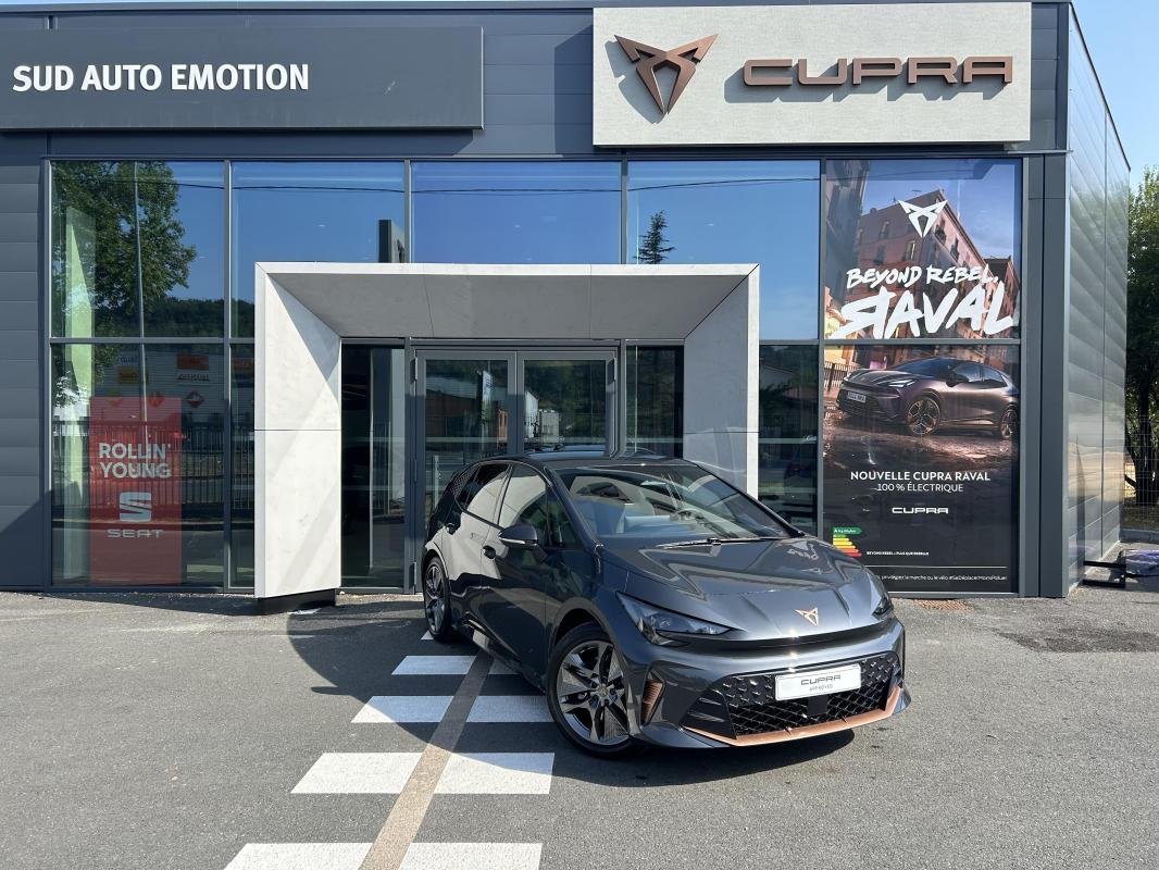 Cupra Born - Photo 1