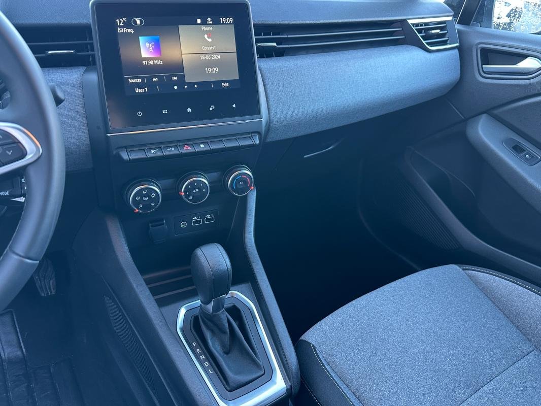 Renault Clio - Photo 15
