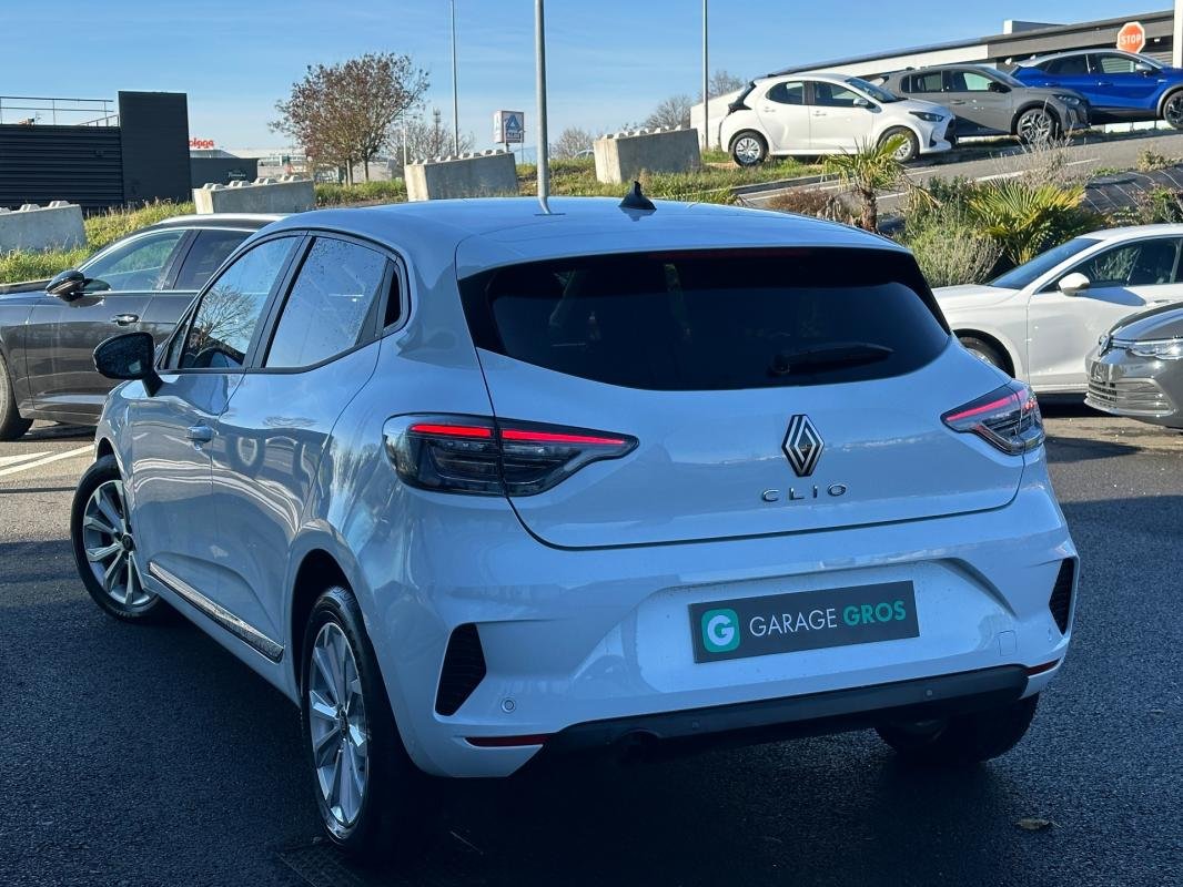 Renault Clio - Photo 2