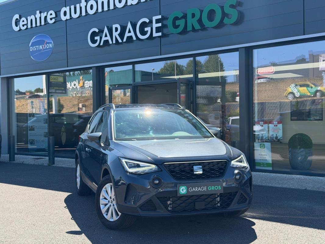 Seat Arona - Photo 1