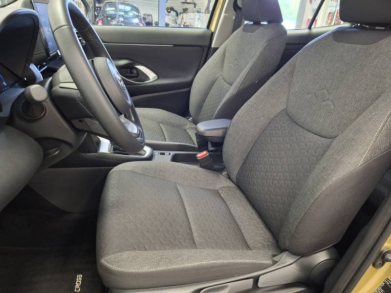 Toyota Yaris - Photo 17