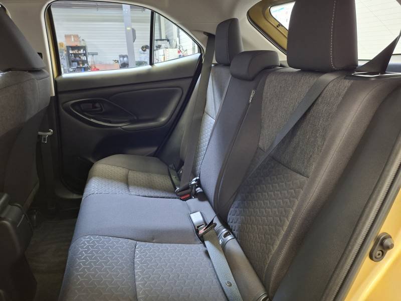 Toyota Yaris - Photo 34