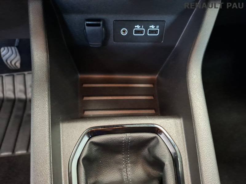 Renault Clio - Photo 24