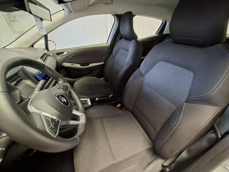 Renault Clio - Photo 18