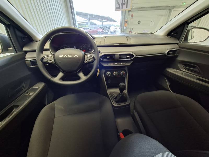 Dacia Sandero - Photo 11