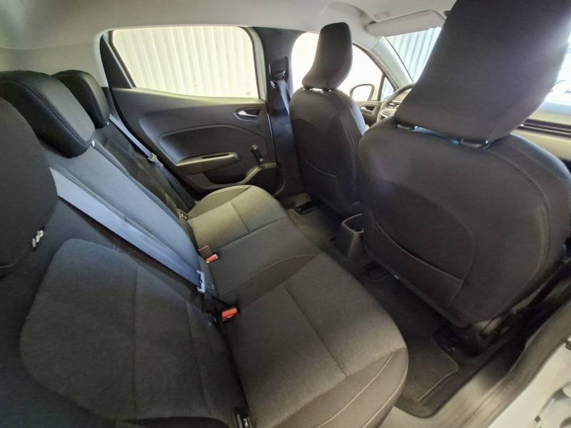 Renault Clio - Photo 23