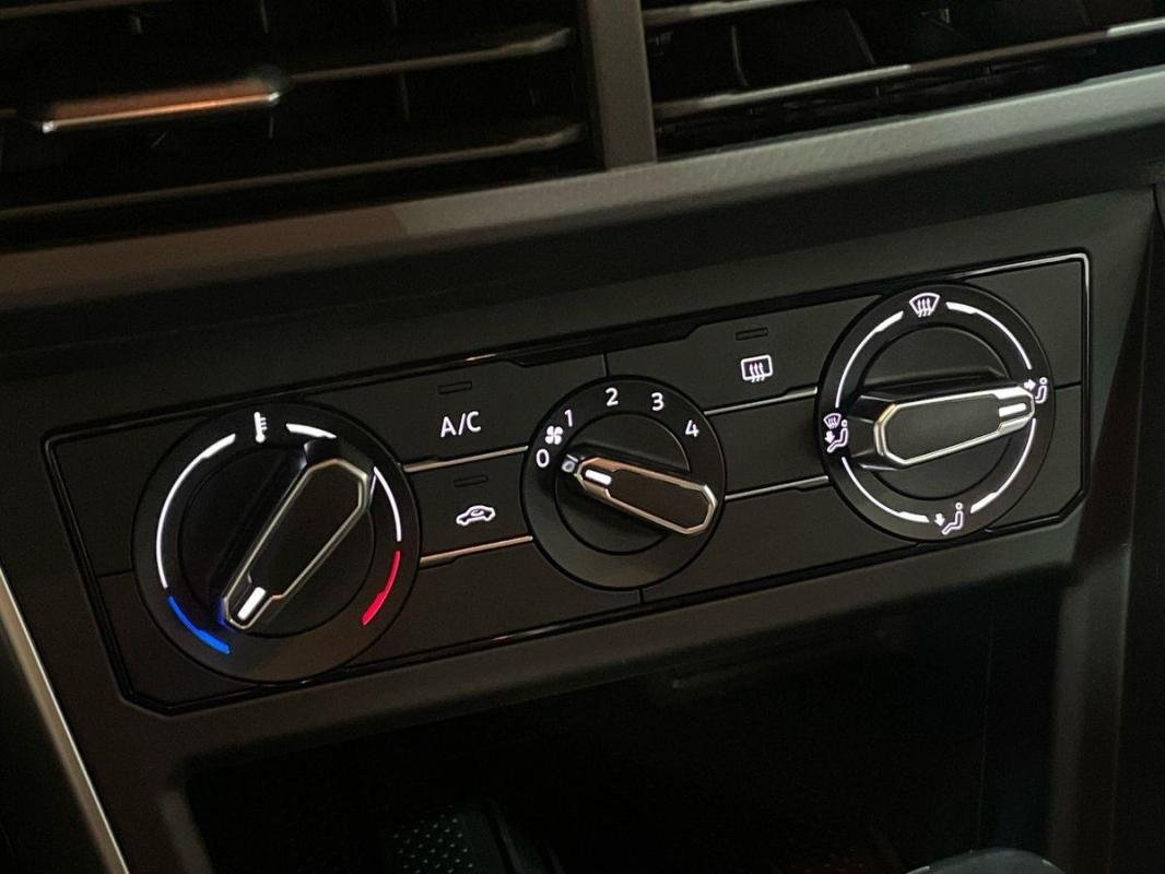 Volkswagen Polo - Photo 14