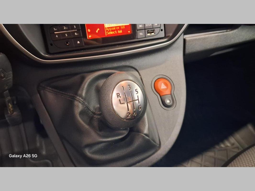 Renault Kangoo Express - Photo 11