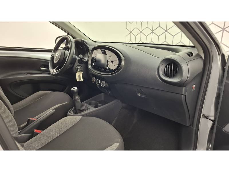 Toyota aygo x - Photo 38