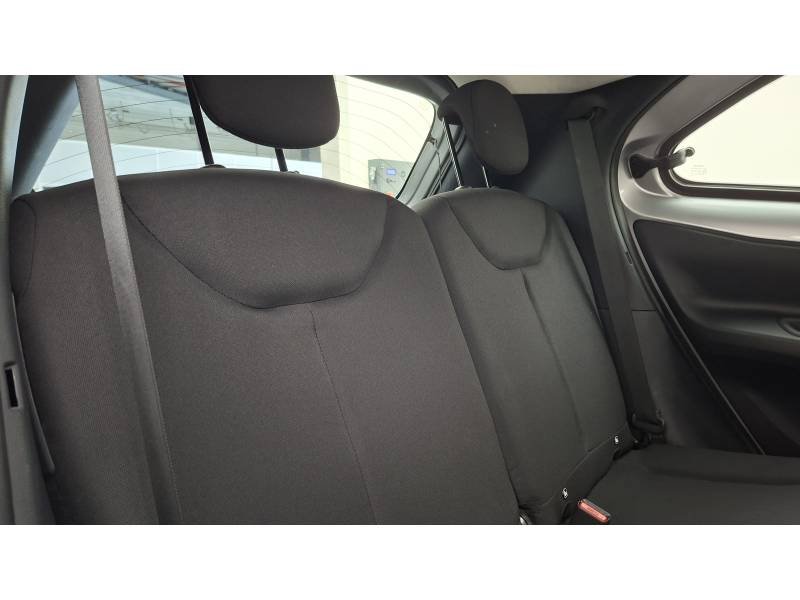 Toyota aygo x - Photo 40