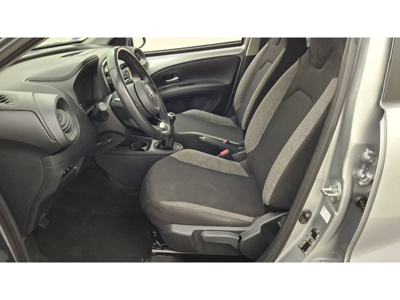 Toyota aygo x - Photo 10
