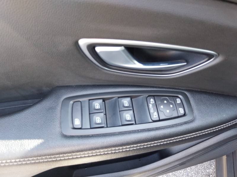 Renault Grand Scénic - Photo 32