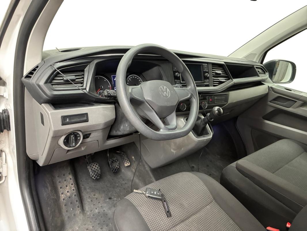 Volkswagen Transporter - Photo 11