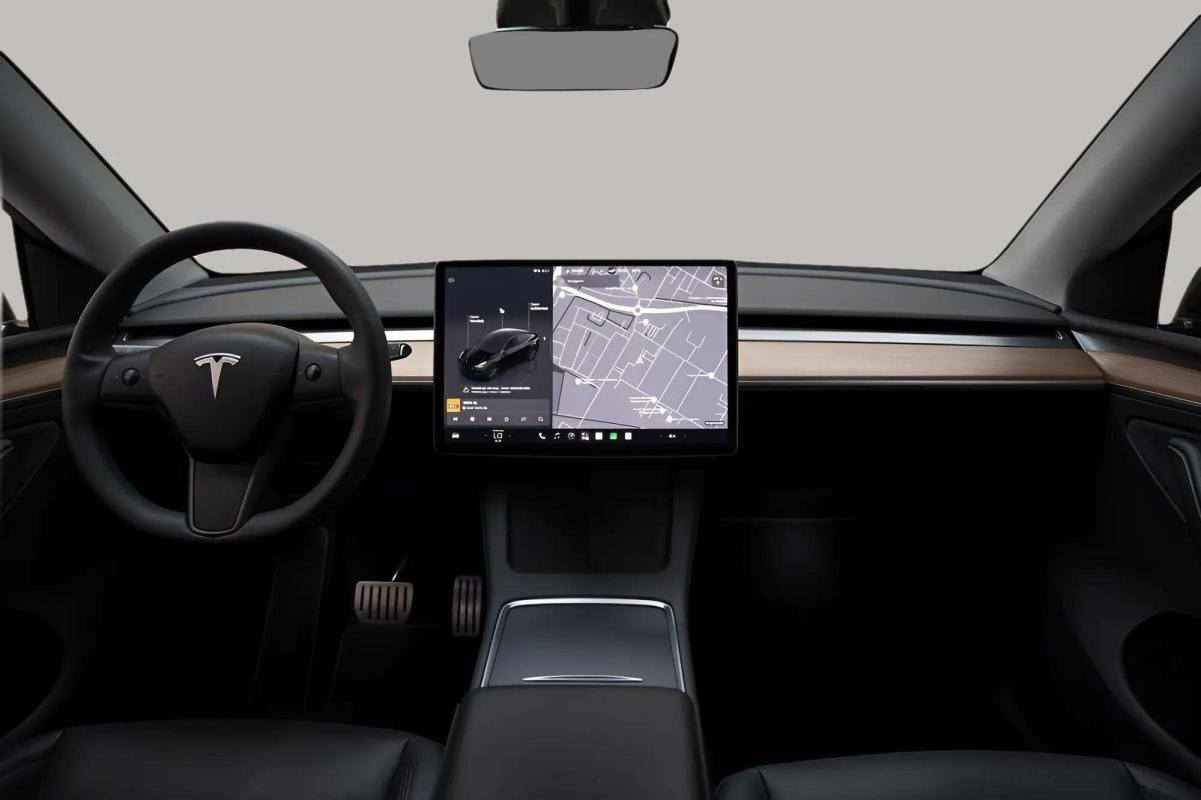 Tesla Model Y - Photo 4