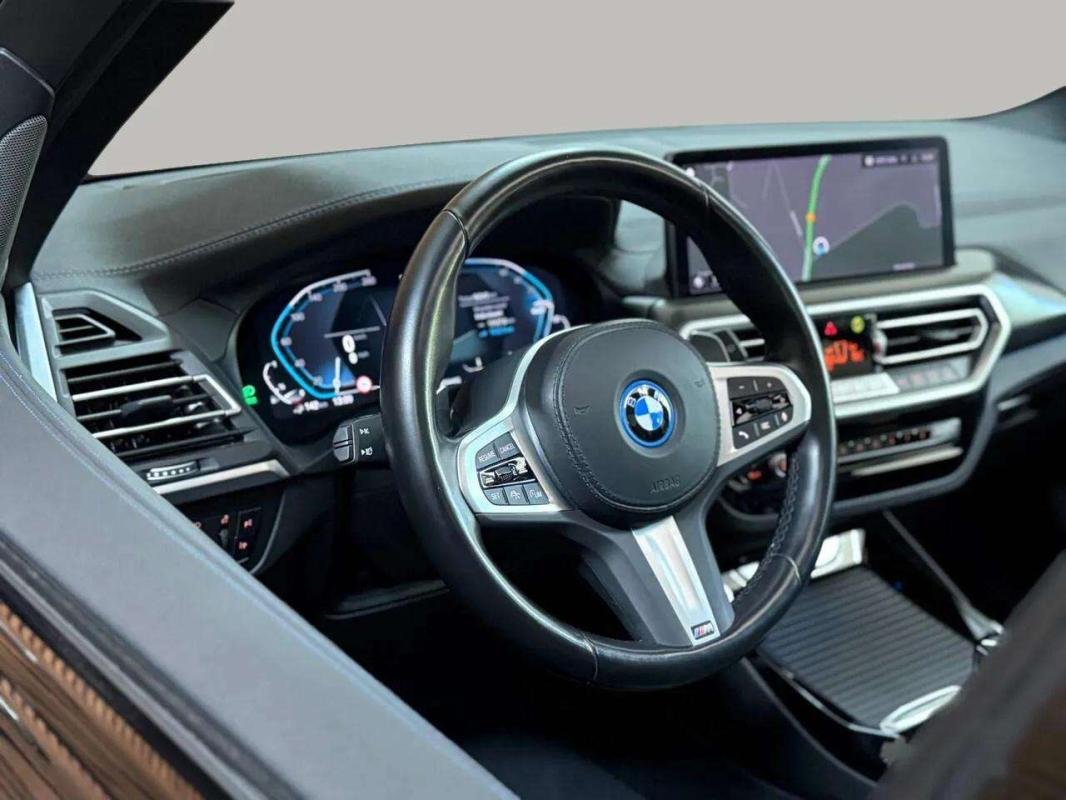 BMW X3 - Photo 11