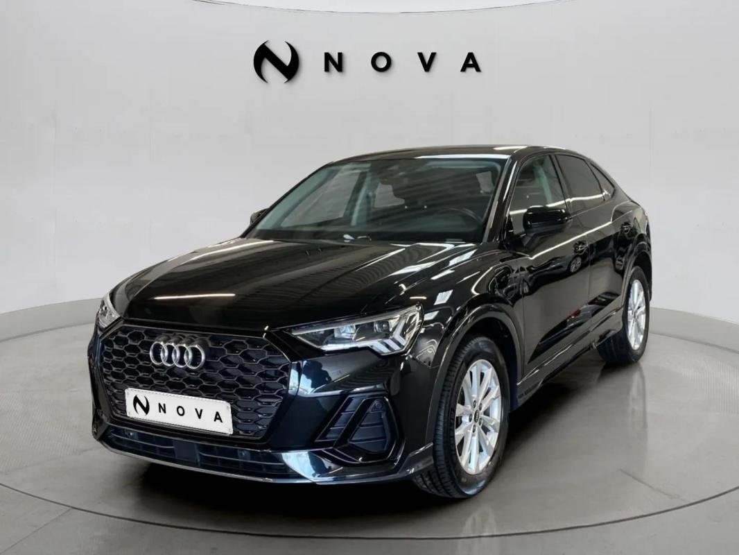 Audi Q3 - Photo 1