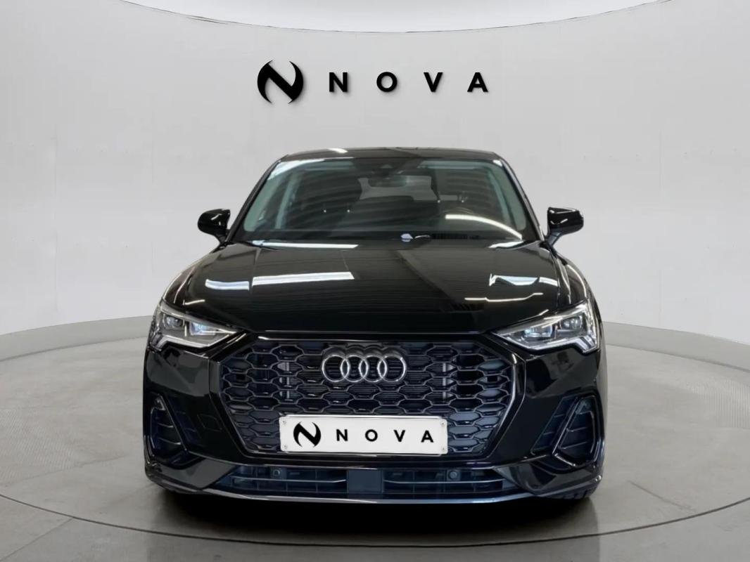 Audi Q3 - Photo 5
