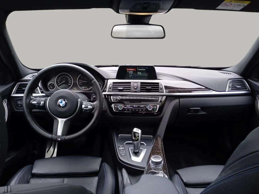 BMW 330 - Photo 9