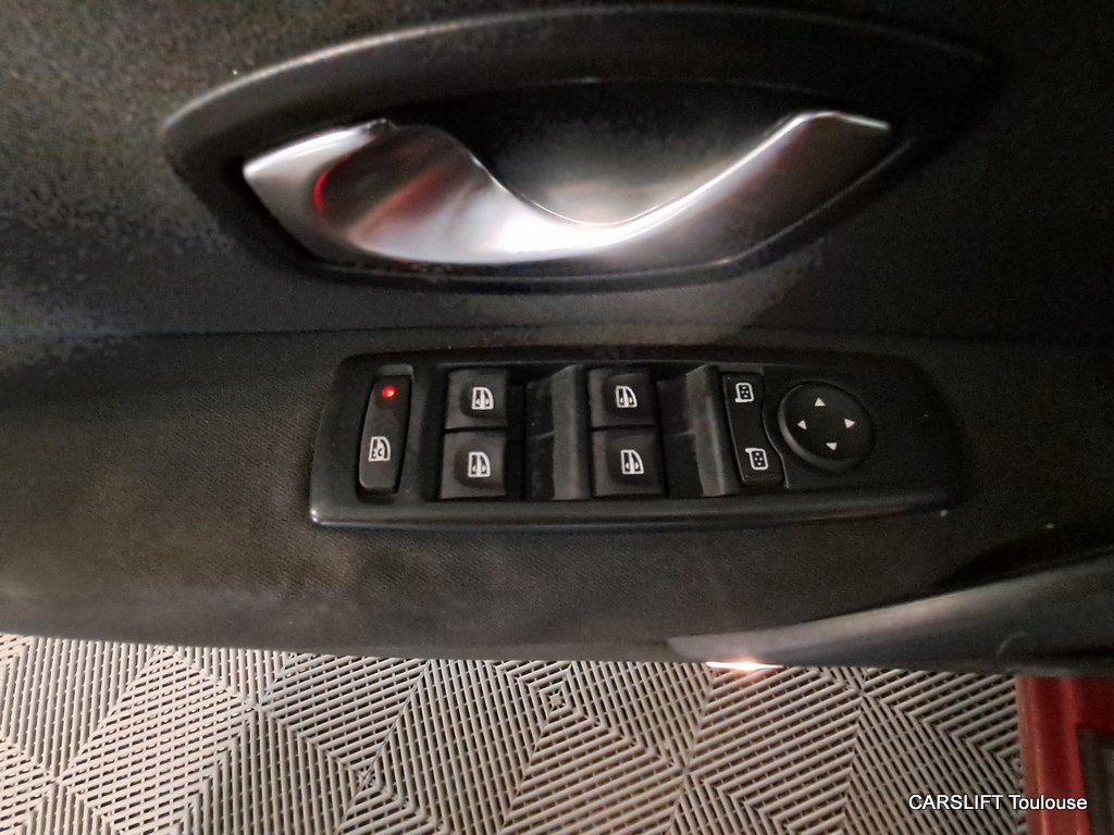Renault Mégane - Photo 12