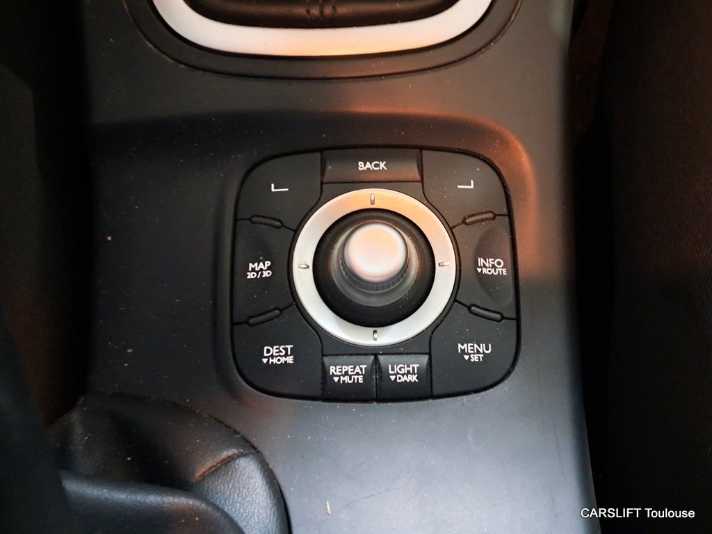 Renault Mégane - Photo 15