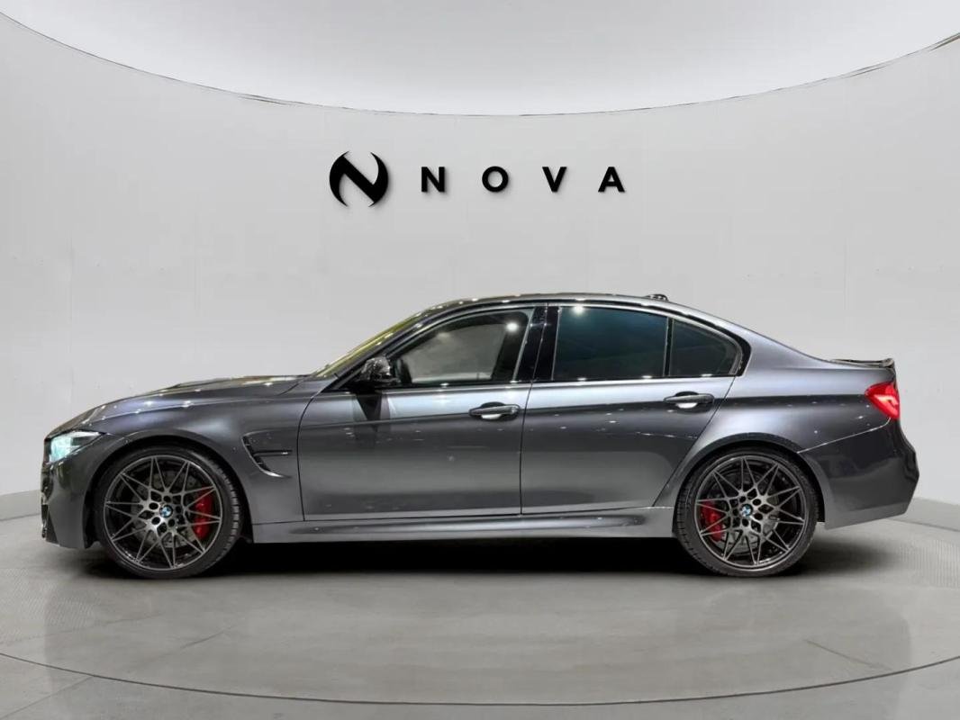 BMW M3 - Photo 2