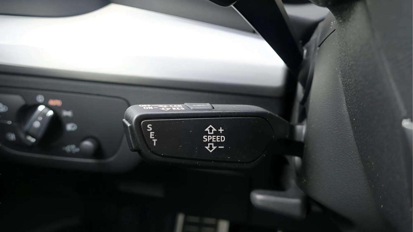 Audi Q5 - Photo 11