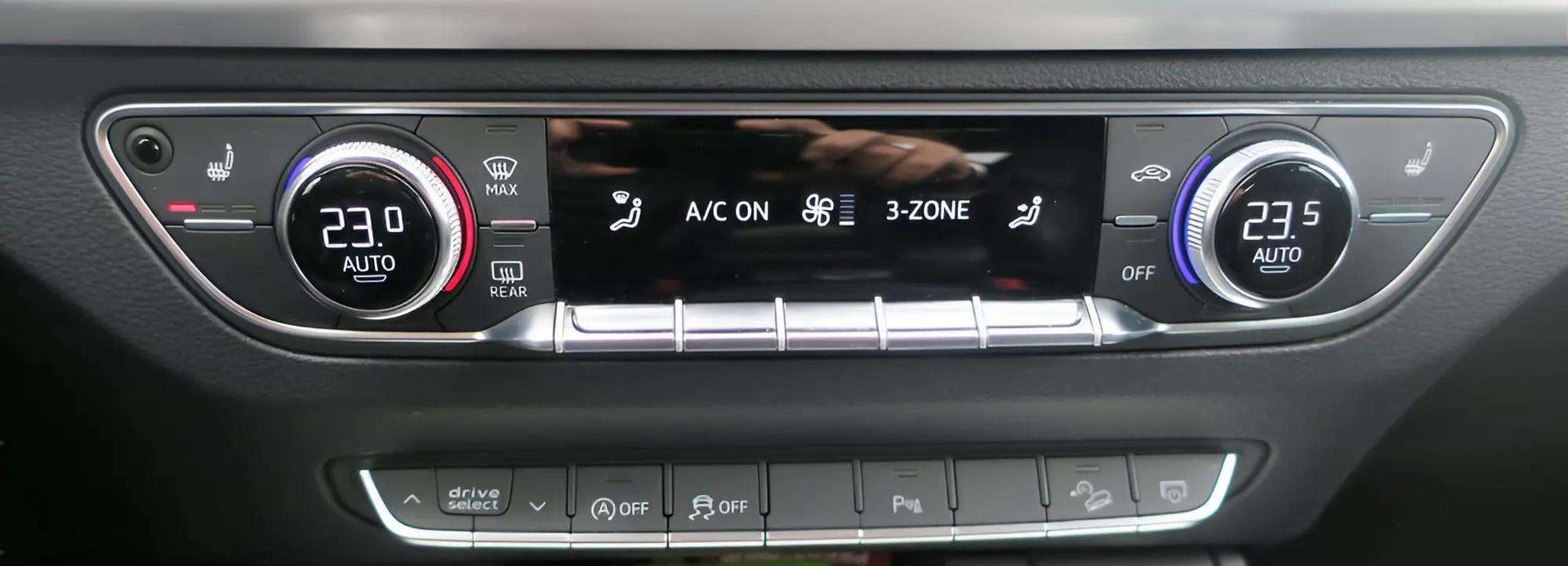 Audi Q5 - Photo 12