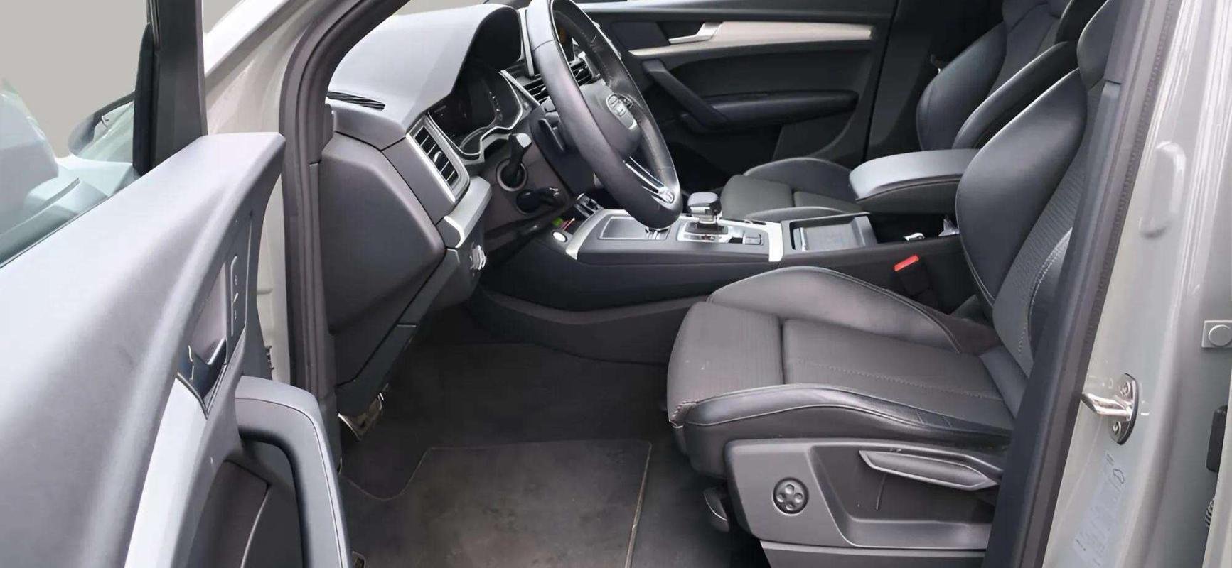 Audi Q5 - Photo 6