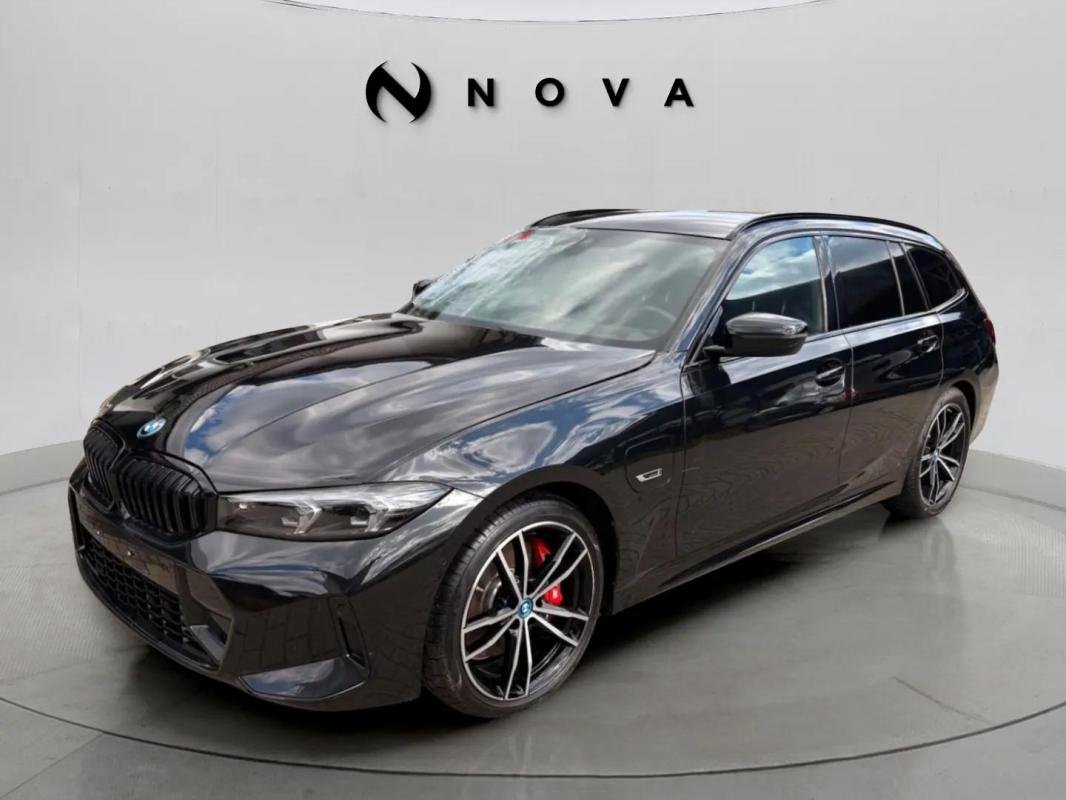 BMW 320 - Photo 1