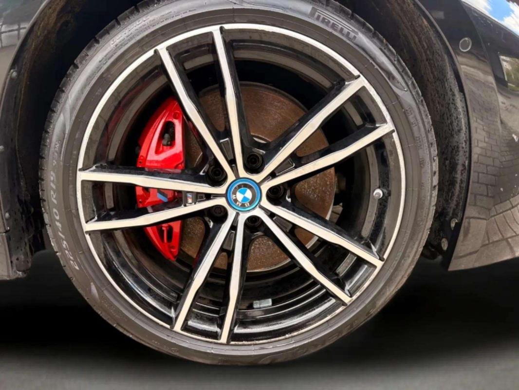 BMW 320 - Photo 13