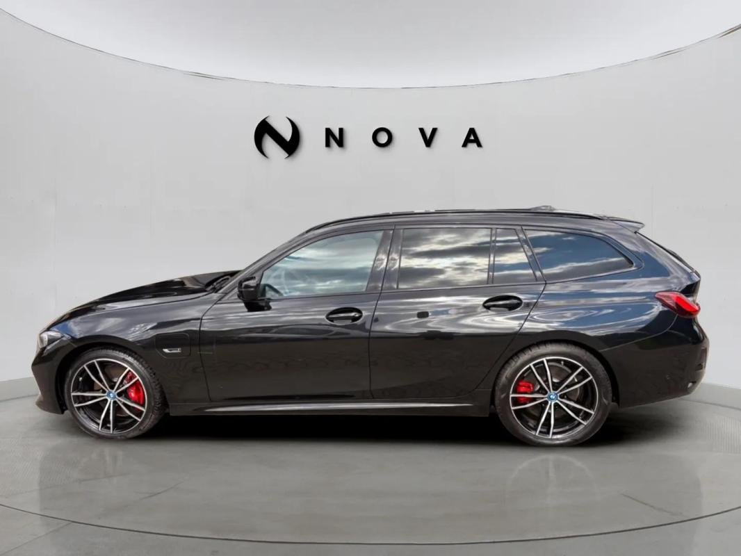 BMW 320 - Photo 2