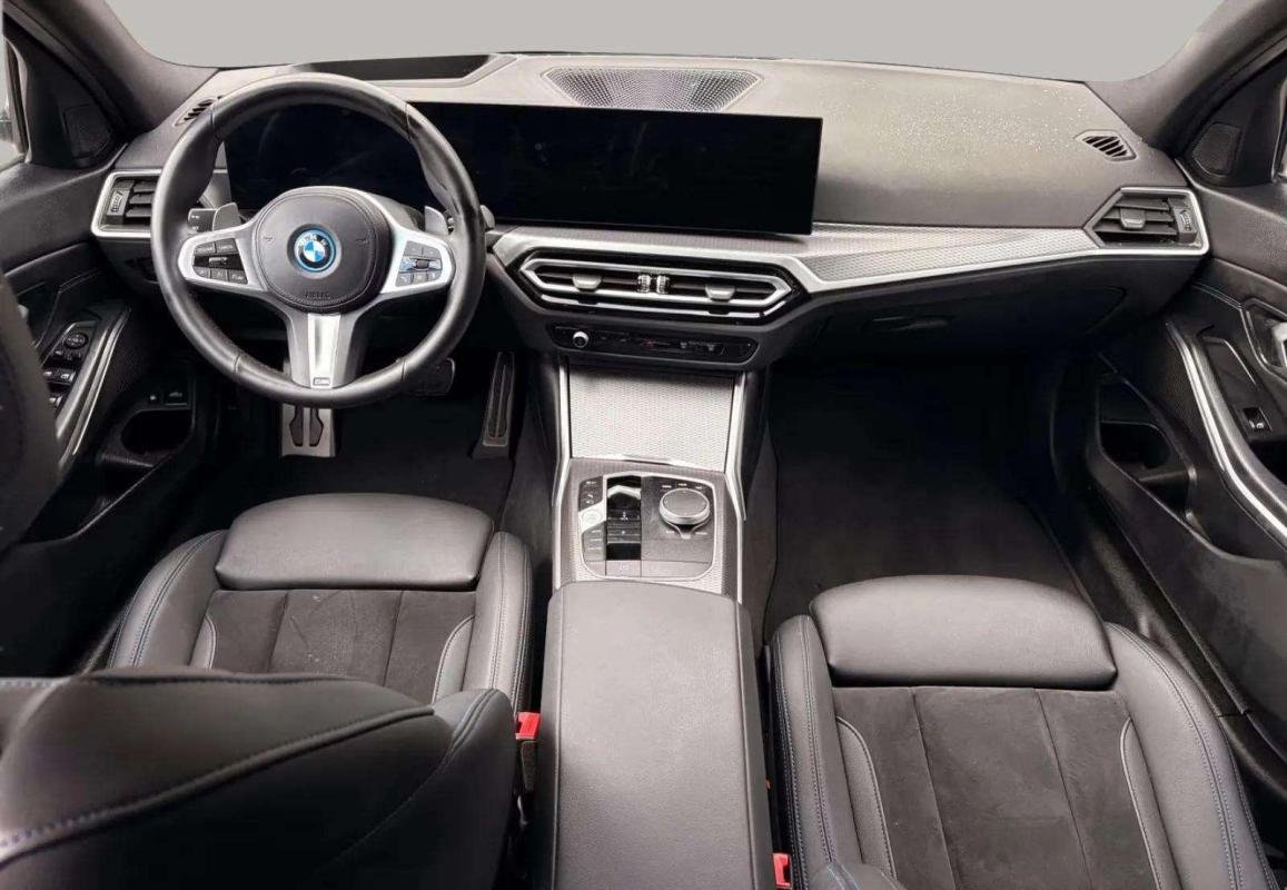 BMW 320 - Photo 9
