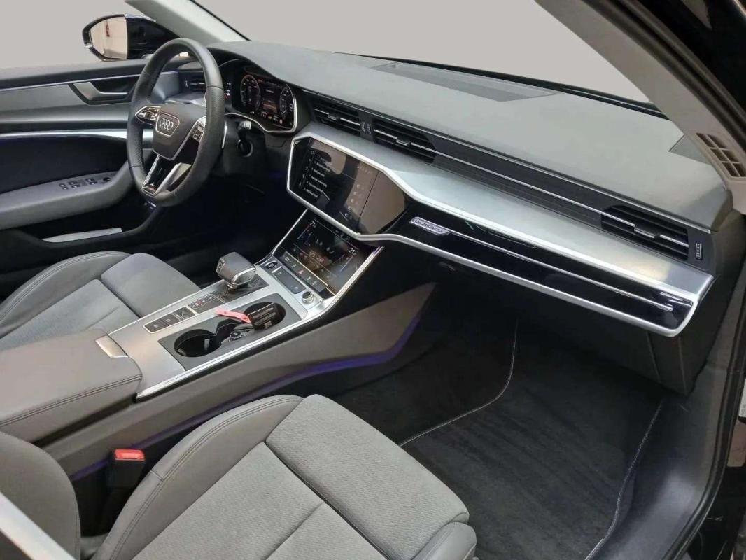 Audi A6 - Photo 8