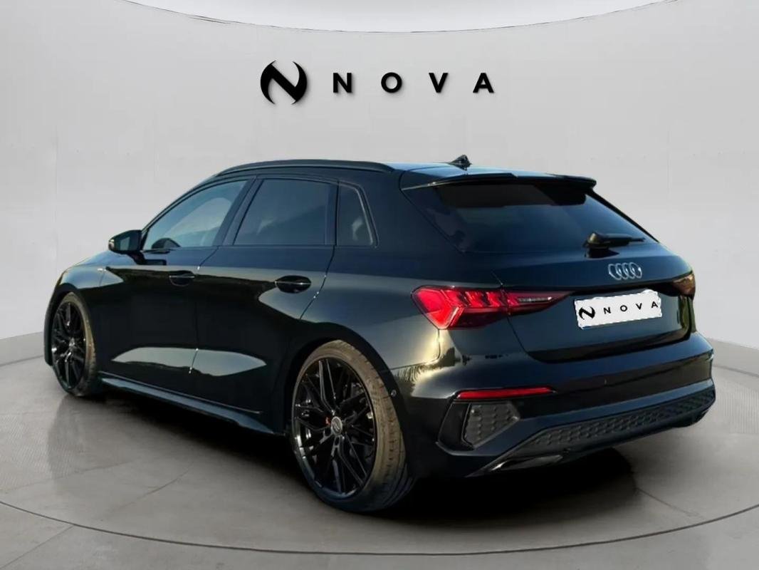 Audi A3 - Photo 2