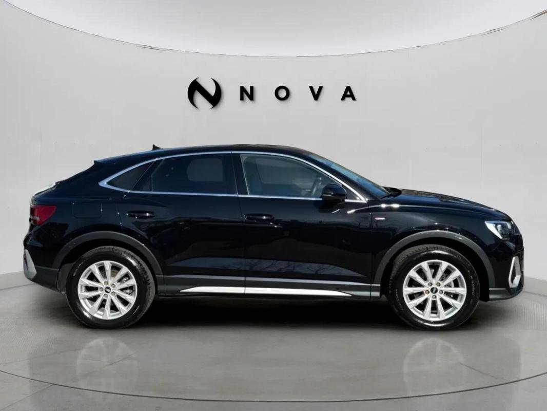 Audi Q3 - Photo 5