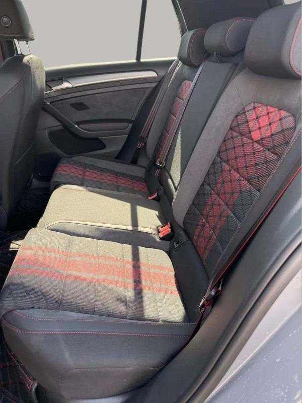 Volkswagen Golf - Photo 10