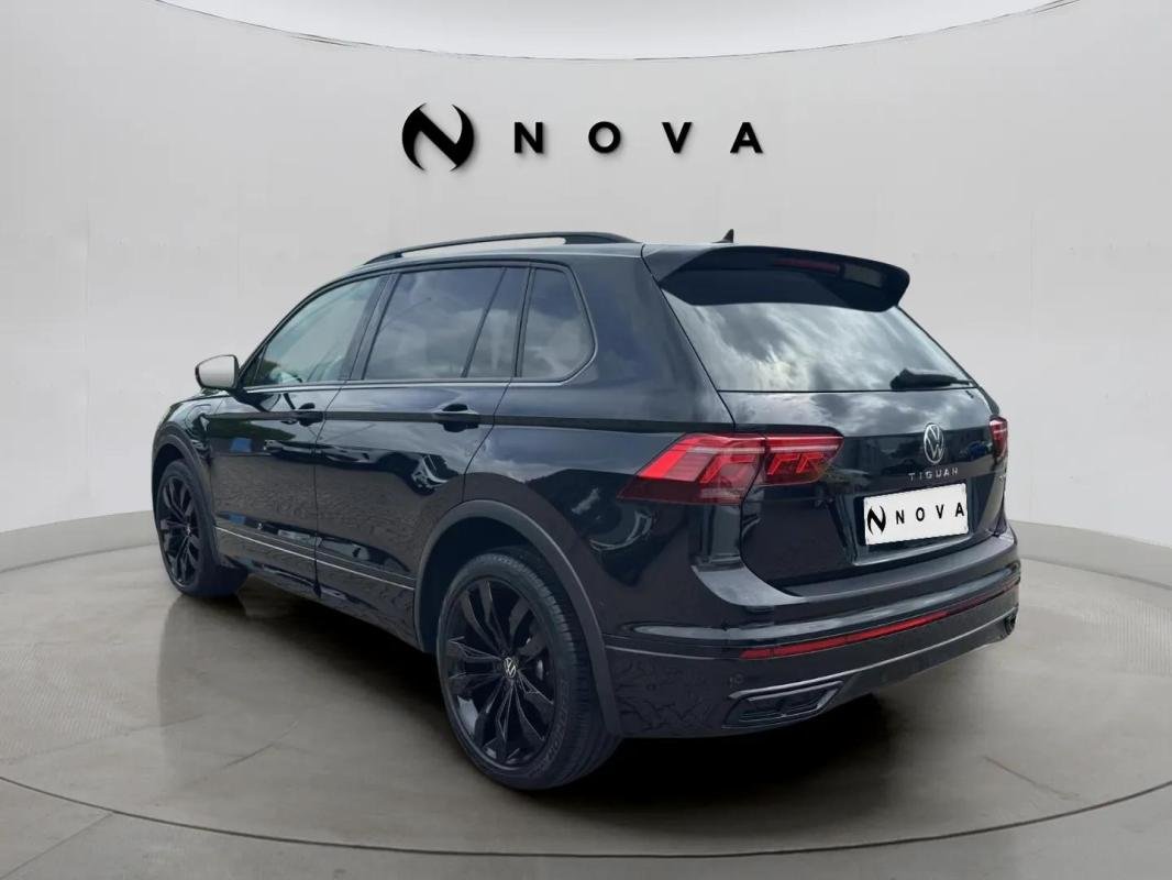 Volkswagen Tiguan - Photo 3