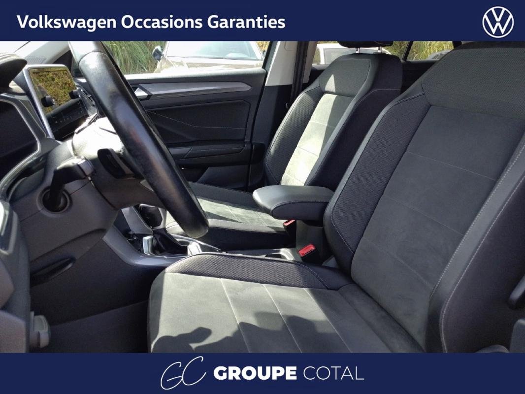 Volkswagen T-Roc - Photo 17