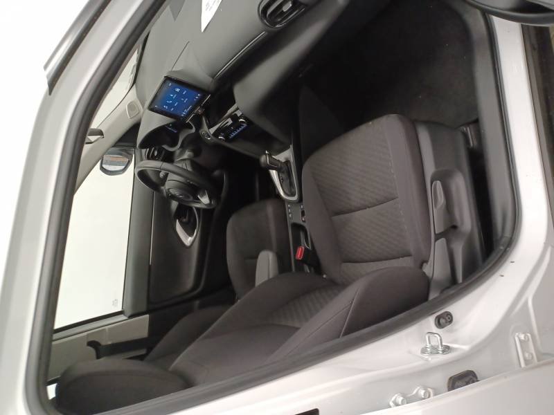 Toyota Yaris - Photo 12
